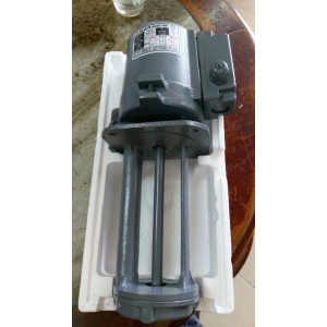 bơm nước làm mát máy CNC